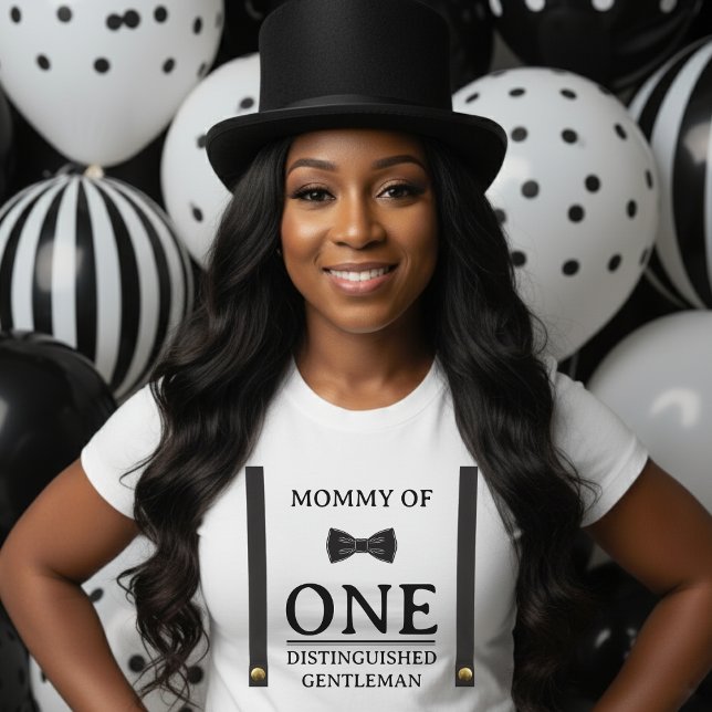 Boy 1st Birthday One Distinguished Gentleman Mom T-Shirt (Boy 1st Birthday One Distinguished Gentleman Mom T-Shirt
)