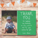 Boy Foto Green Simple Kid's Birthday Dankeskarte<br><div class="desc">Junge Foto Green Simple Kid's Geburtstag Dankeschön-Karte. Modernes und einfaches Design. Ein großer Geburtstag Dankeschön an Ihre Freunde und Familie - vielen Dank an Ihren Gast für seine Geschenke, Karten und Wünsche. Fügen Sie Ihr Foto hinzu und personalisieren Sie die Karte mit Ihrem Namen und Text. Großartig wie danke Karte...</div>