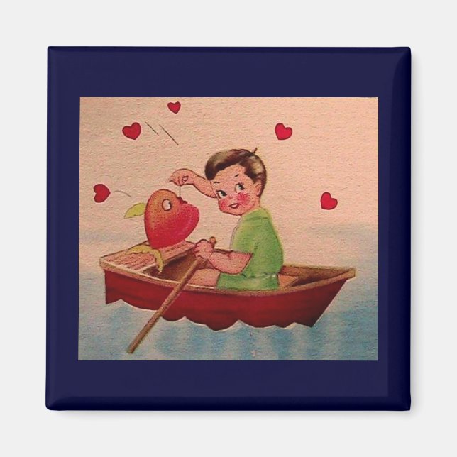 Boy Holding Heart in Boat Magnet (Vorne)