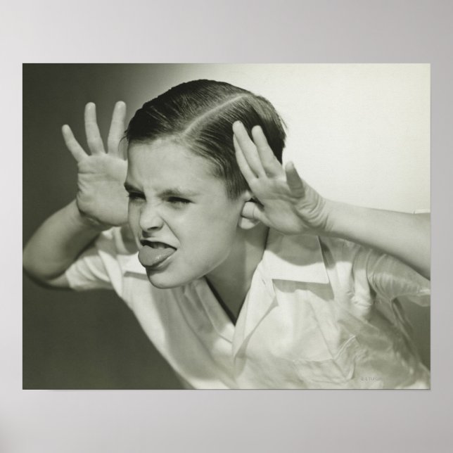 Boy Making Face Poster (Vorne)