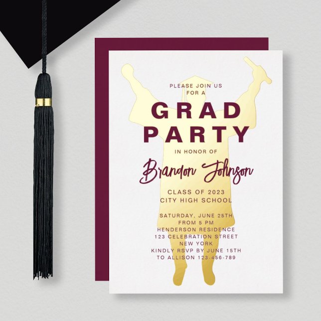 Boy Modern Burgundy Gold Graduation Party Folieneinladung (Von Creator hochgeladen)
