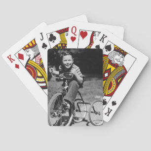 Boy Riding Tricycle Spielkarten