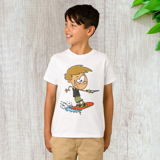 Boy Wakeboarding Fun Summer Water Sports T-Shirt (Von Creator hochgeladen)