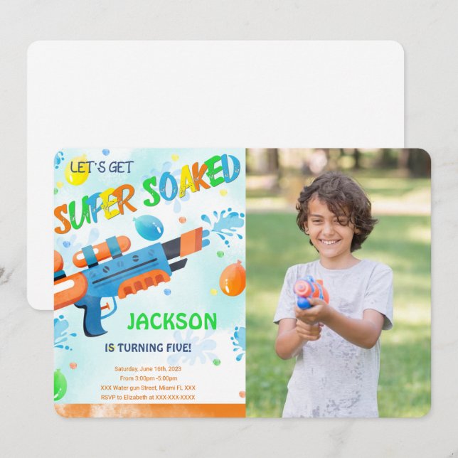 Boy Water Gun Geburtstag Foto Einladung (Vorne/Hinten)