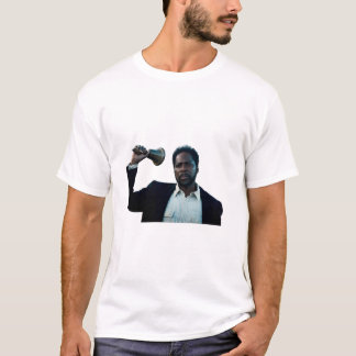 Boyd Stevens aus der Fernsehserie T-Shirt