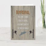 Boyfriend Birthday, Fishing for Compliments Karte<br><div class="desc">Geburtstagskarte für jeden Freund,  der zum Fischen Liebe. An der Vorderseite befinden sich die Silhouetten von Stab und Rollen sowie ein springender Fisch auf einem holzgetreiften Hintergrund mit einem beängstigenden Effekt. Kluge Angelpisten vorne und innen bringen sicher ein Lächeln.</div>