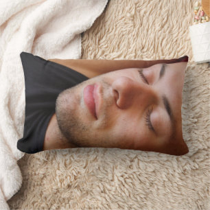 BOYFRIEND PILLOWS LENDENKISSEN