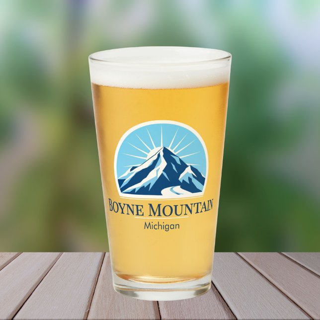 Boyne Mountain Michigan Skiurlaub Bier Glas (Von Creator hochgeladen)