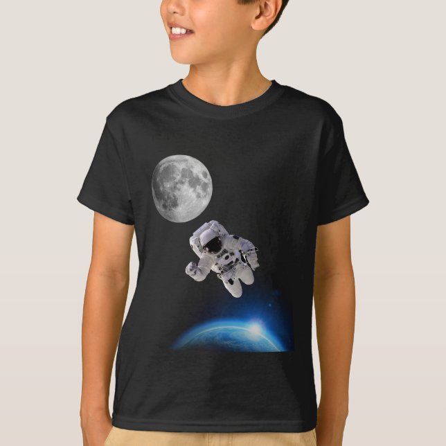 Boys Astronaut im Weltraum T-Shirt (Vorderseite)