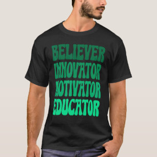 Boys Retro Glaube Motivator Innovator Educator B T-Shirt