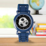 Boys Soccer Ball Black Stylish Individuelle Name K Armbanduhr<br><div class="desc">Fußball-Uhr für Kinder. Custom,  Kinder,  Name,  Stahl schwarze Lederjungen beobachten. Personalisieren Sie es mit dem Namen Ihres Kindes.</div>