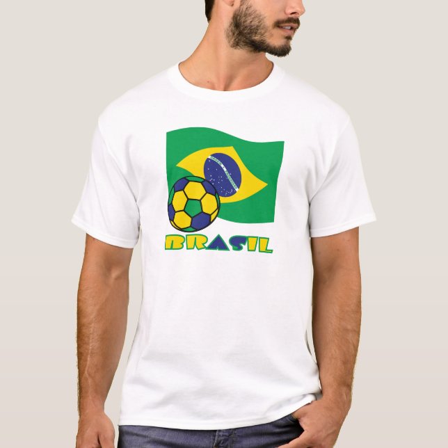 Brasileiro Futebol e Bandeira Brasil auf Portugies T-Shirt (Vorderseite)