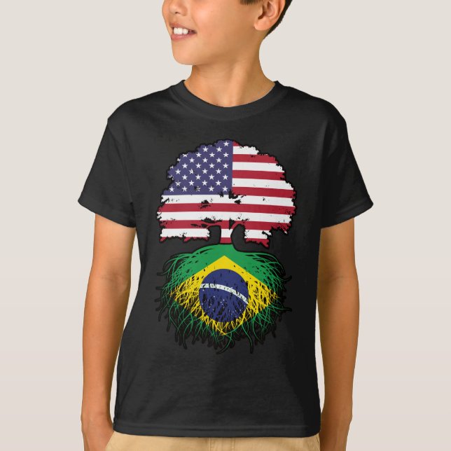 Brasiliens Flag "American USA Tree Roots" T-Shirt (Vorderseite)