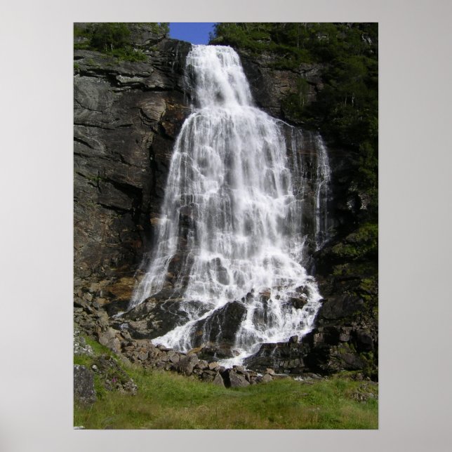 Brattefossen Wasserfall Poster (Vorne)