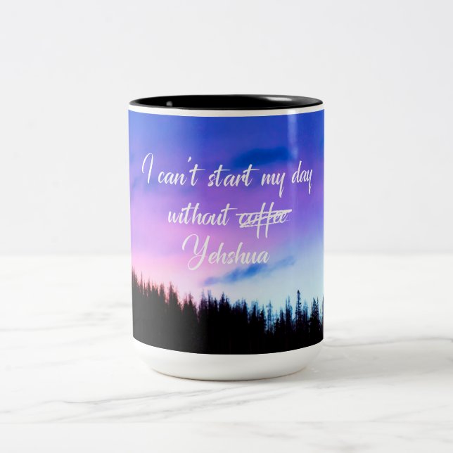 Brauchen Kaffee Funny Sprichwort Zweifarbige Tasse (Mittel)