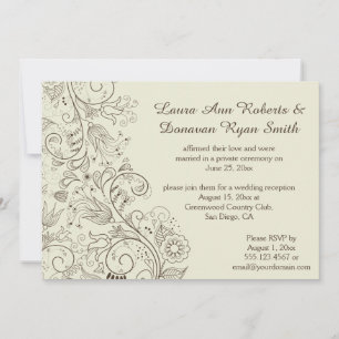 Braun gezeichnete Wirbel Blume über Elfenbeinhochz Einladung