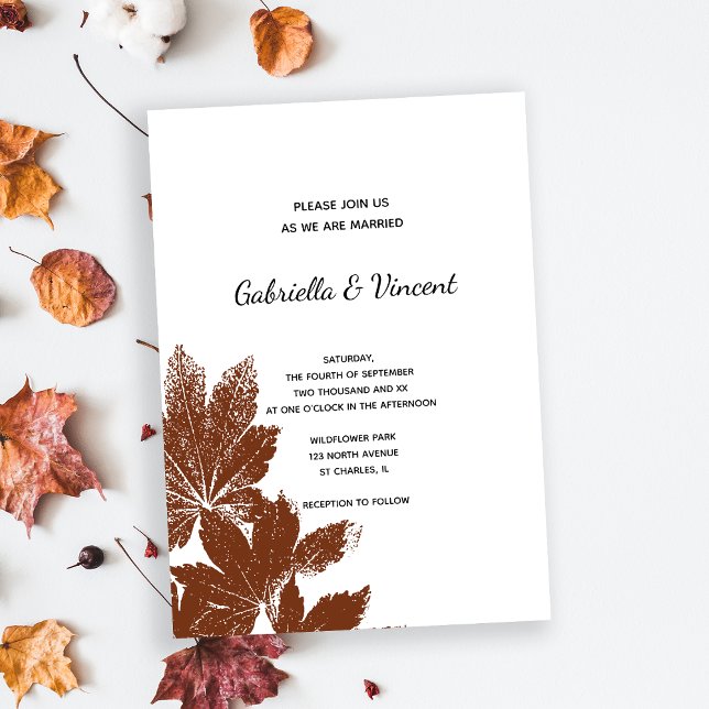 Braun Leaf Briefmarke Hochzeit Einladung (Fall in Love with this natural woodland wedding invitation.)