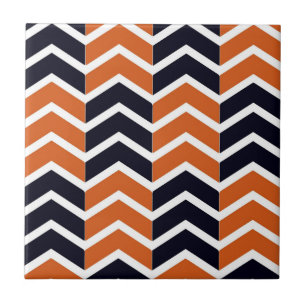Braun Schwarzes Chevron-Zick-Zack-Muster Fliese