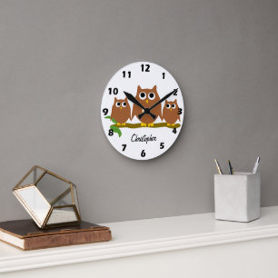 Braune Eulen Design Personalisiert Runde Wanduhr