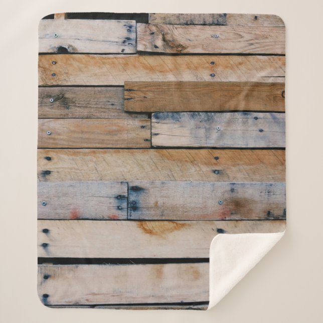Braune Holzwand Sherpadecke (Vorderseite)