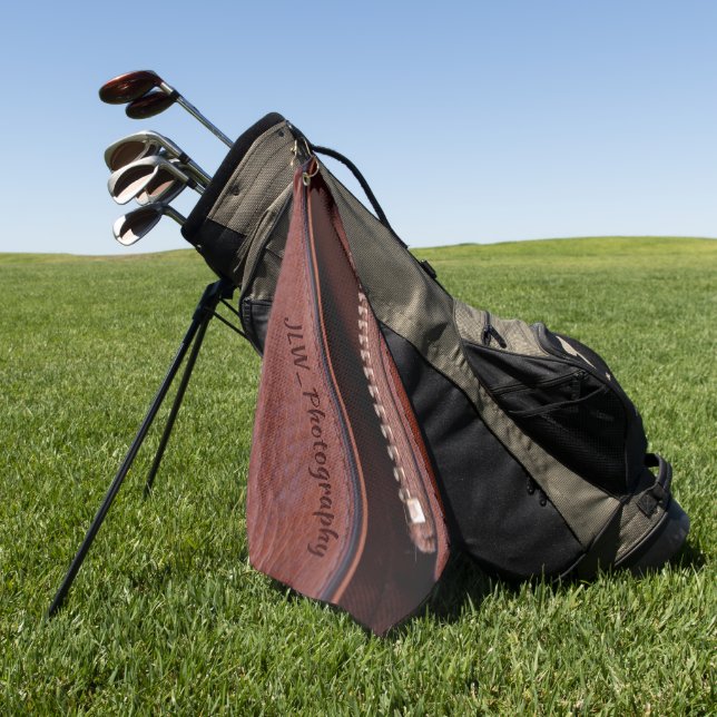 Braune Imitate Leather Satin Zipper Personalisiert Golfhandtuch (Gras)