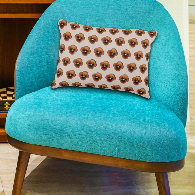 Braune Pansy Blume Nahtloses Muster auf Dekokissen (Brown Pansy flower seamless pattern on accent pillow)