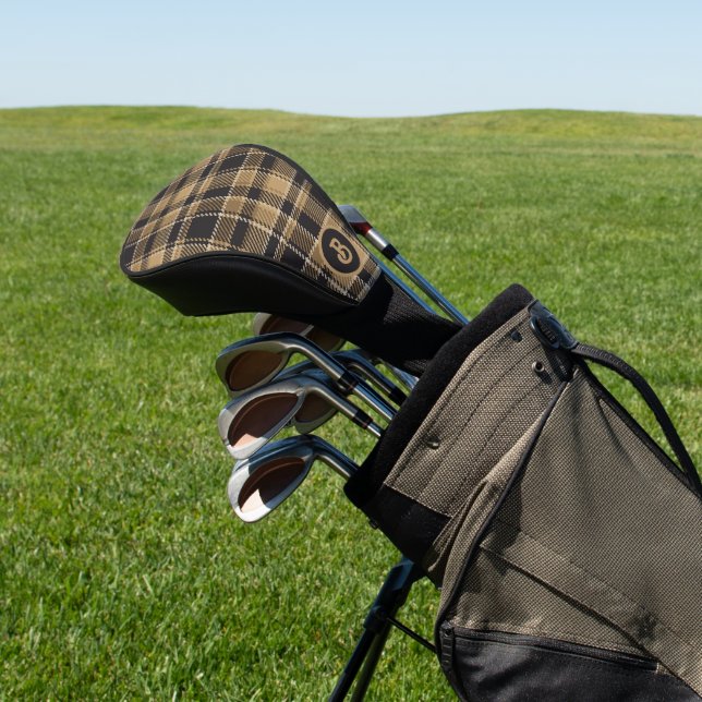 Braune und beigefarbene karierte Dachdecke Golf Headcover (In SItu)