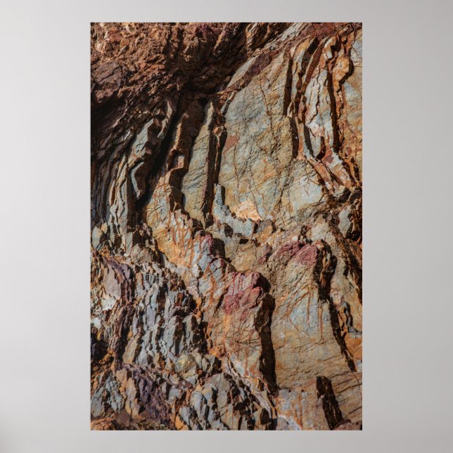 Braune und schwarze Felsformation Poster (Vorne)