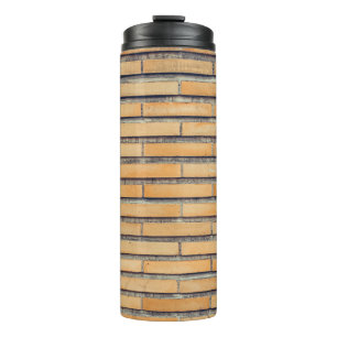 Braune Wandverkleidung Thermosbecher