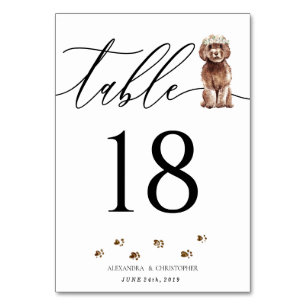 Brauner Cavapoo-Welpe Hochzeits-Kalligrafie-Signat Tischnummer