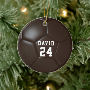 Brauner Fußball personalisiert mit Name und Mannsc Keramik Ornament