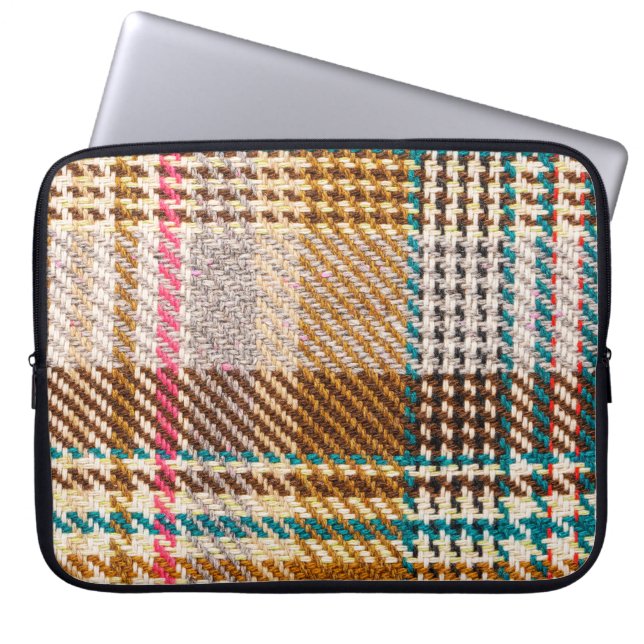 Brauner karierter Stoff, Schottische Wolle. Laptopschutzhülle (Vorderseite)