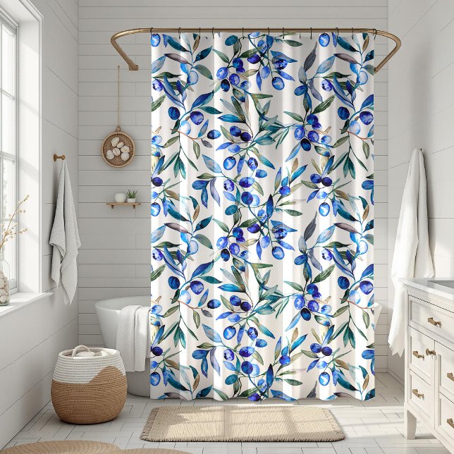 Brauner Olive Zweige im Mittelmeer Duschvorhang (Mediterranean Watercolor Blue Olive Branches Shower Curtain in a white boho bathroom)