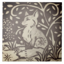 Brauner Tan Fox Schneeflocken Blätter Holzdekor