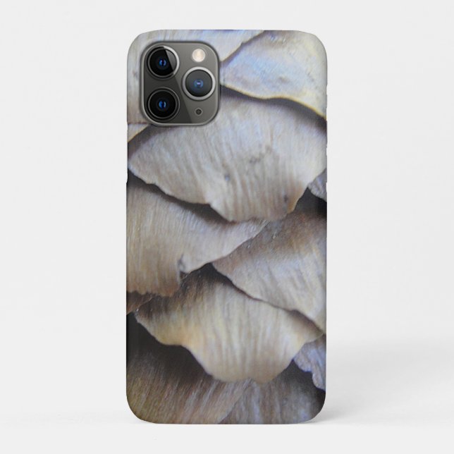 Brauner Tannenkegel Case-Mate iPhone Hülle (Rückseite)