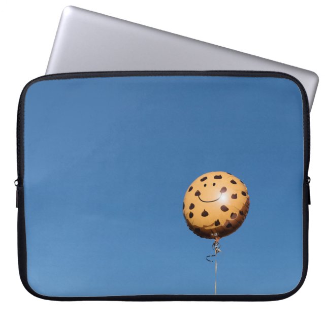 Brauner und schwarzer Ballon Laptopschutzhülle (Vorderseite)