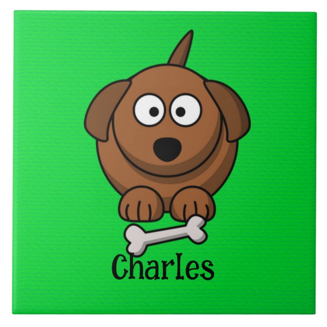 Braunhund mit Knochen, auf grün personalisiert Fliese (Vorderseite)