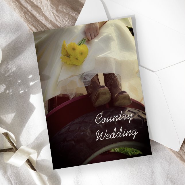 Braut auf Traktor Farm Wedding Einladung (Von Creator hochgeladen)