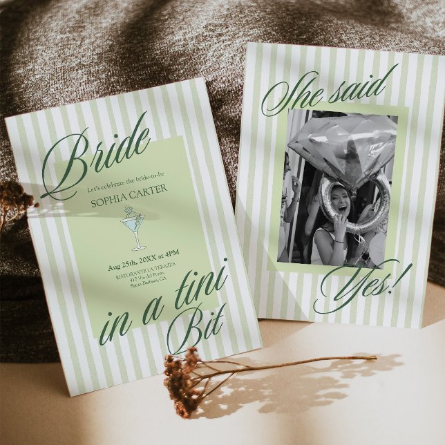Braut in einer Tini-Bit-Junggesellinnen-Abschiedsp Einladung (Bride in a Tini Bit Bachelorette Party Invitation)