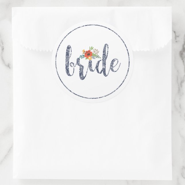 Braut, moderne Typografie Runder Aufkleber (Tasche)