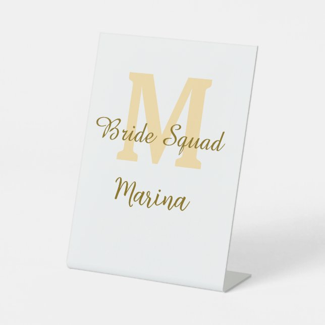 Braut-Squad-Monogramm goldene Brautparty einfach  Sockelschild (Vorderseite)