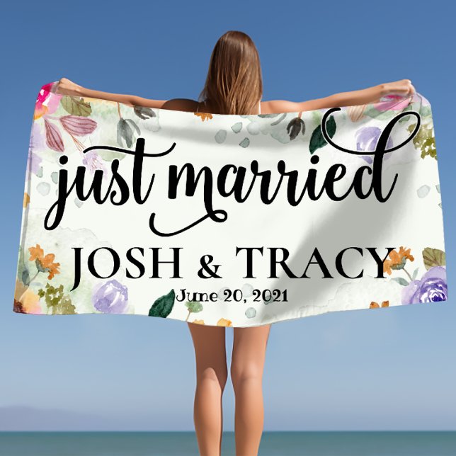 Braut und Groom, Wifey und Hubby, nur verheiratet Strandtuch (Bride and Groom, Wifey and Hubby, Just Married Beach Towel)