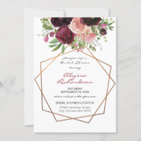 Brautparty aus Burgund und Rosa Blüten