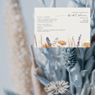 Brautparty aus weichem Creme und getrockneten Blum Einladung