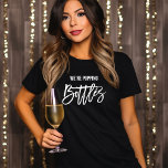 Brautparty Celebration Personalisiert T-Shirt<br><div class="desc">Trendy und lustiges Brautparty Design. Personalisieren Sie den Rücken mit dem Text Ihrer Wahl.</div>