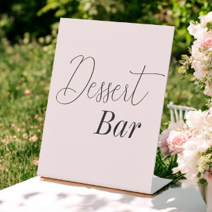 Brautparty-Dessertbar in Rosa Sockelschild