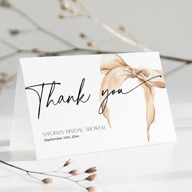 Brautparty Sie bindet den Knoten in Beige Dankeskarte (Von Creator hochgeladen)