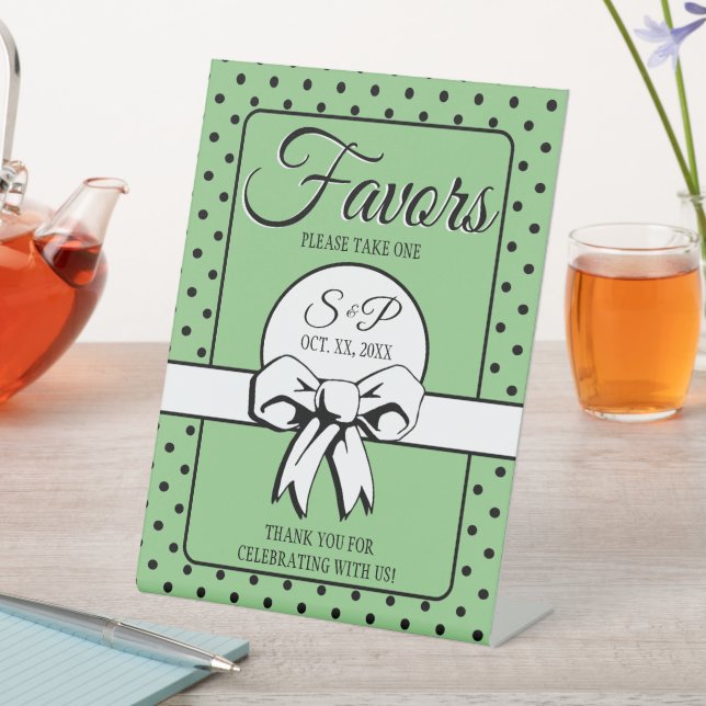 Brautparty Vintag Polka Dots Bows Sage Green Sockelschild (In Situ)