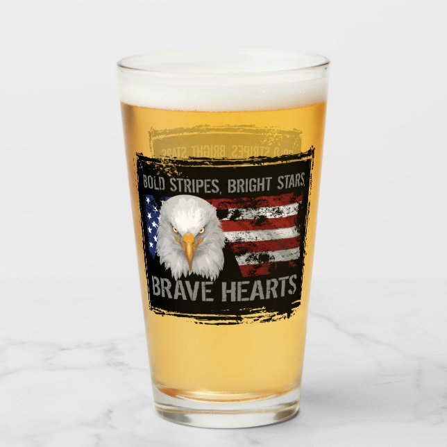 Brave American Hearts Glas (Vorne (Gefüllt))