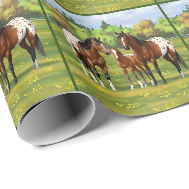Brawn Bay Appaloosa Pferde im Sommer Weide Geschenkpapier (Rolleneckpunkt)